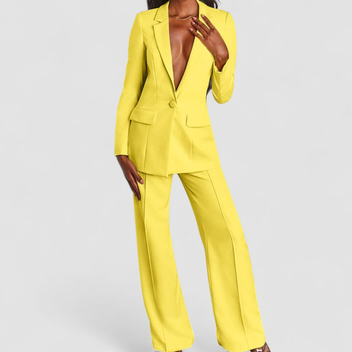 Lara - Elegant Blazer with Trousers