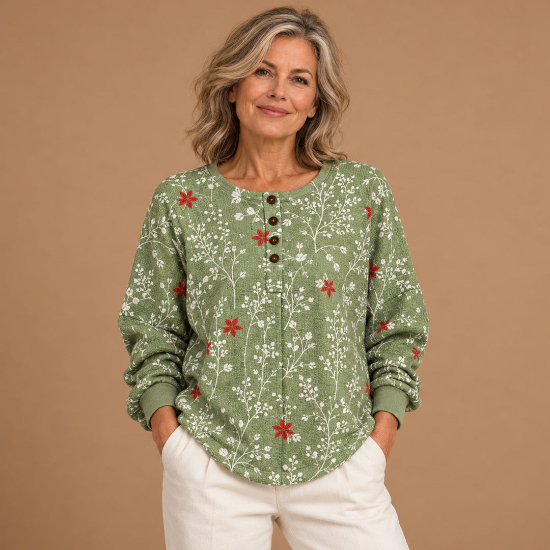 Siobhán - Festive Green Jumper Featuring Christmas Tree Design