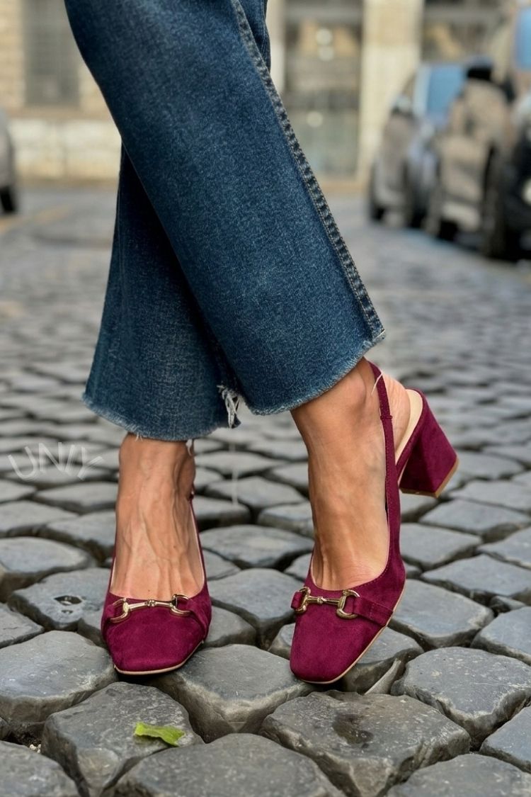 Honorina - Nubuck High Heel Pumps