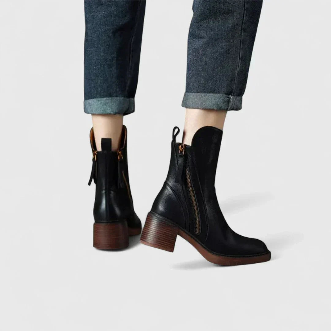 Lamprini - Elegant ankle boots with timeless finesse and comfort