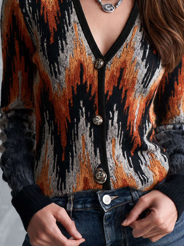 Retro V-Neck Abstract Pin