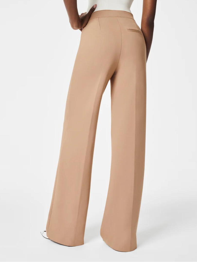 Elegant and Textured FitCurve™ Trousers