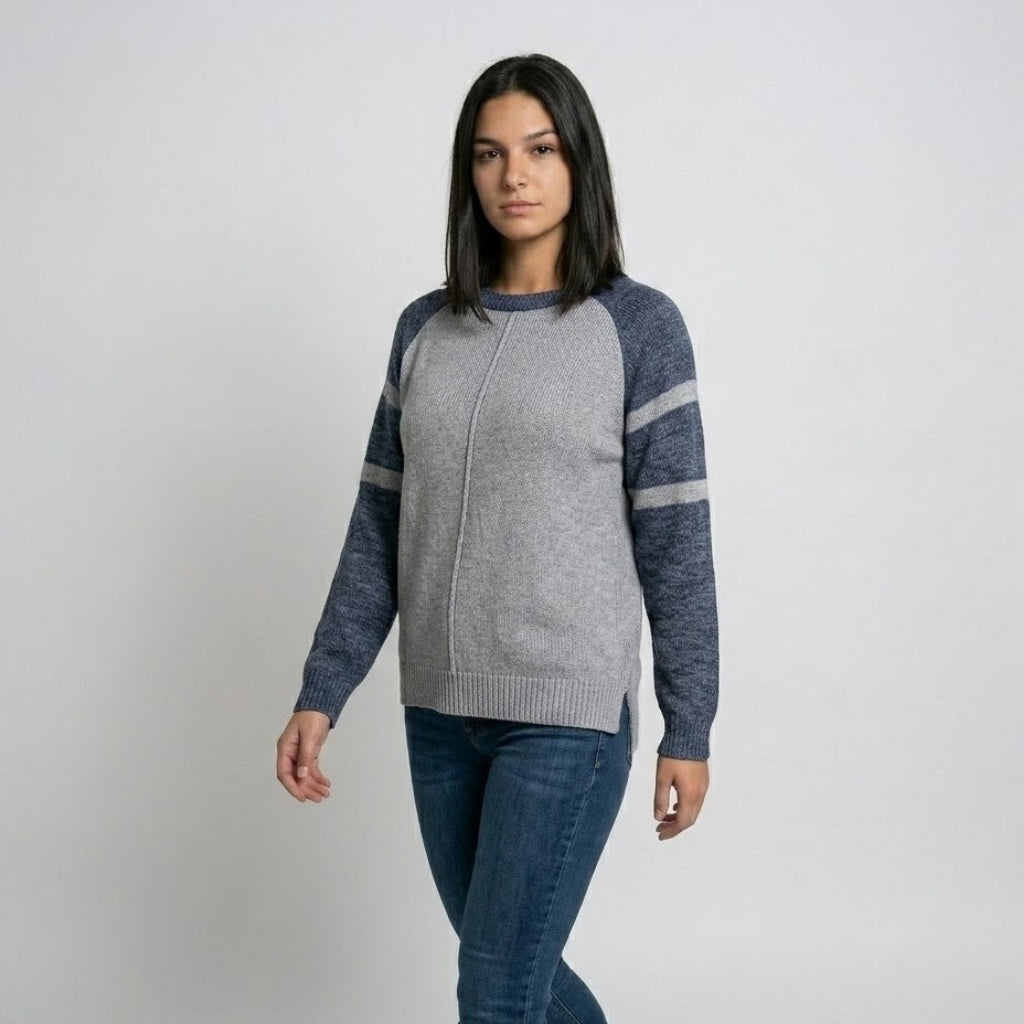 Casual Knitted Sweater with Contrasting Sleeves - Cotton and Polyester Blend