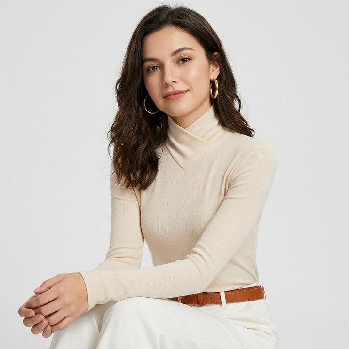 Fitted Structured Knitted Sweater in Viscose Blend