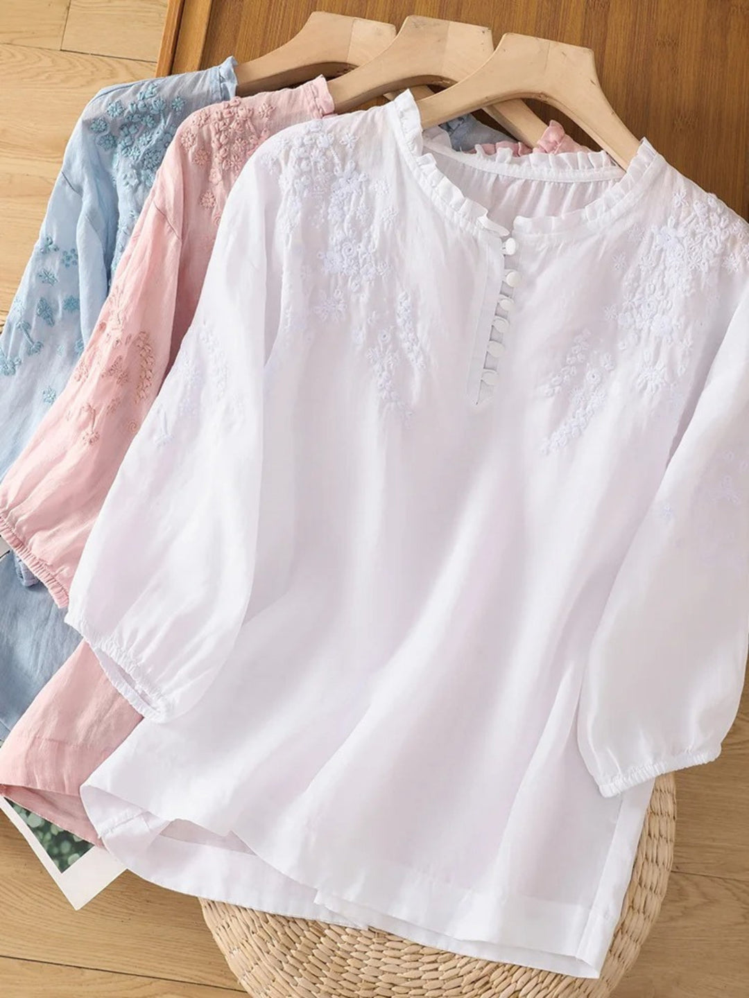 Kissina - Cotton and Linen Blouse