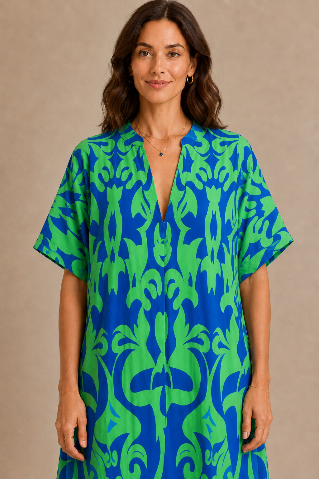 Bernadeta | V-Neck Patterned Dress