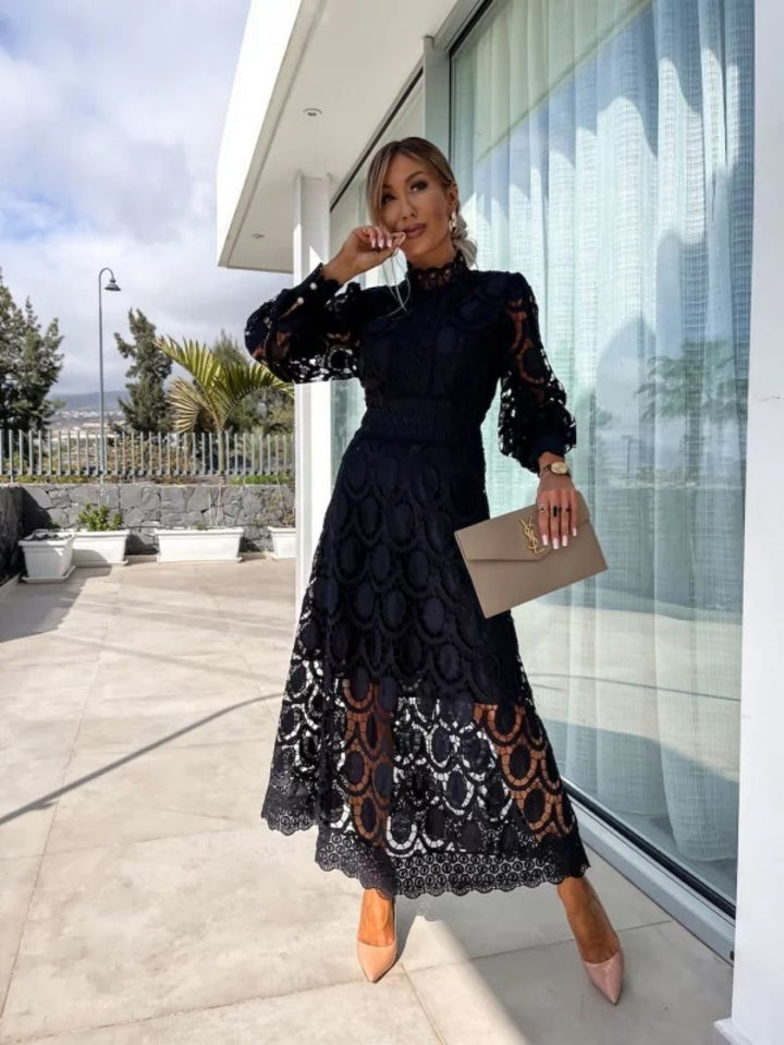 Noor | Romantic Lace Dress