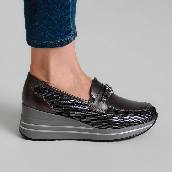 Women's Loafers Featuring Stylish Silver Accents