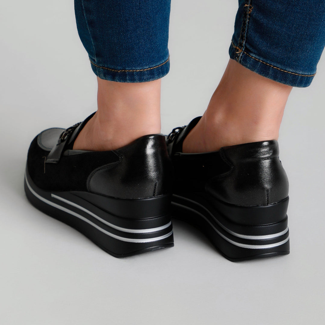 Women's Loafers Featuring Stylish Silver Accents