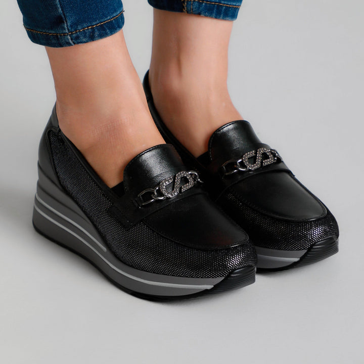 Women's Loafers Featuring Stylish Silver Accents