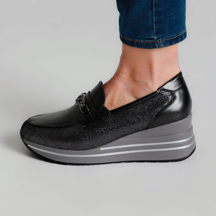 Women's Loafers Featuring Stylish Silver Accents