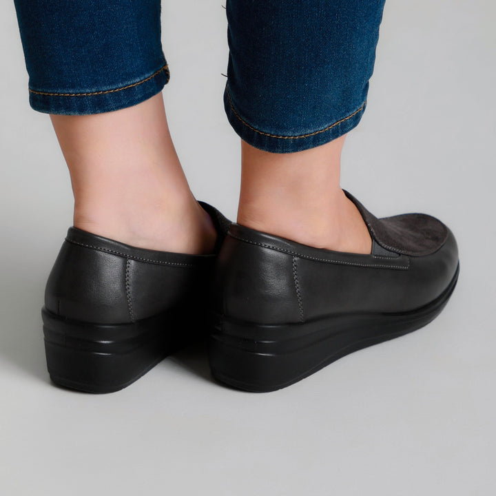 Ella | Stylish Women's Moccasins
