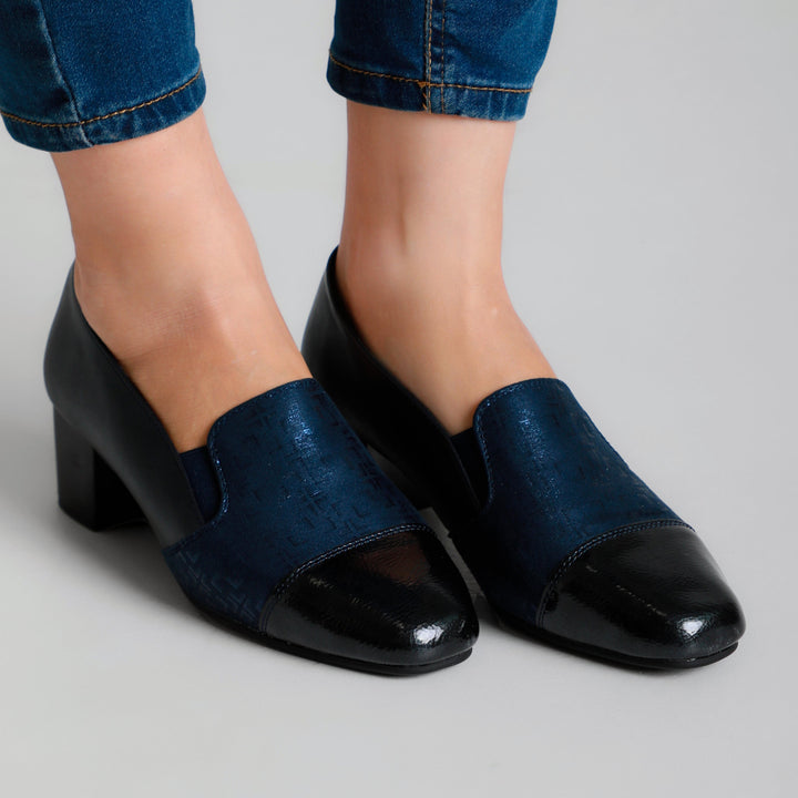 Lightweight Heeled Moccasins