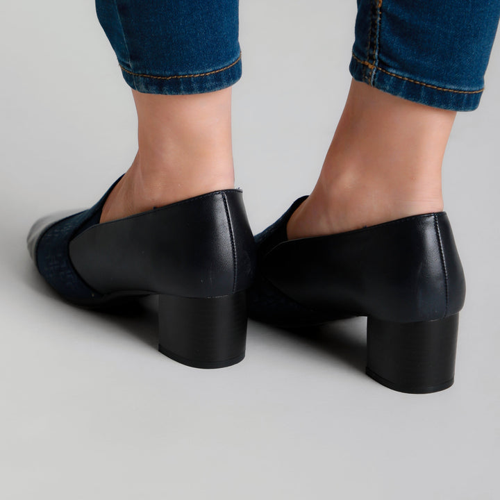 Lightweight Heeled Moccasins