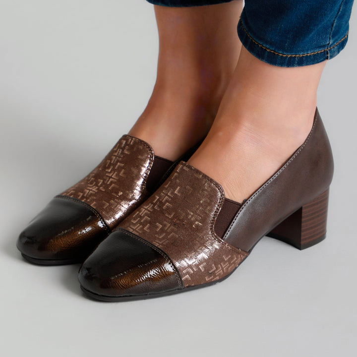Lightweight Heeled Moccasins