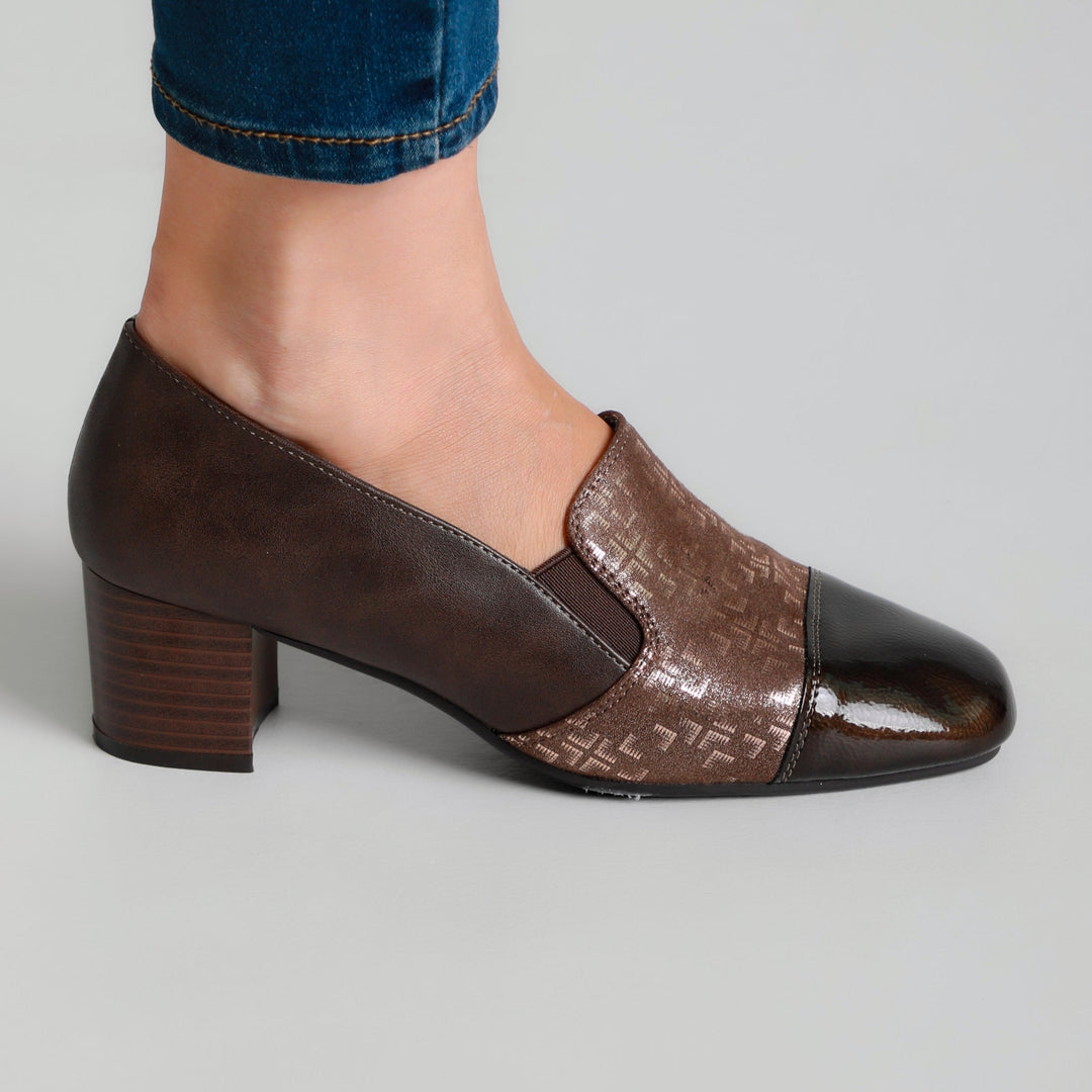 Lightweight Heeled Moccasins