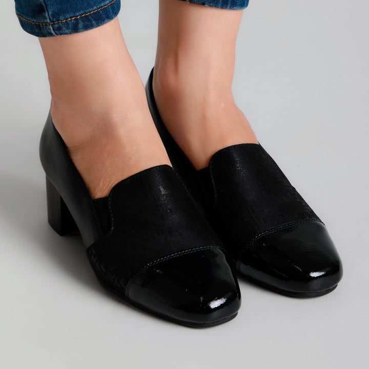 Lightweight Heeled Moccasins