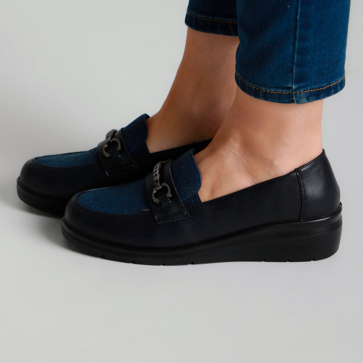 Chic Moccasins Offered in Four Stunning Colors