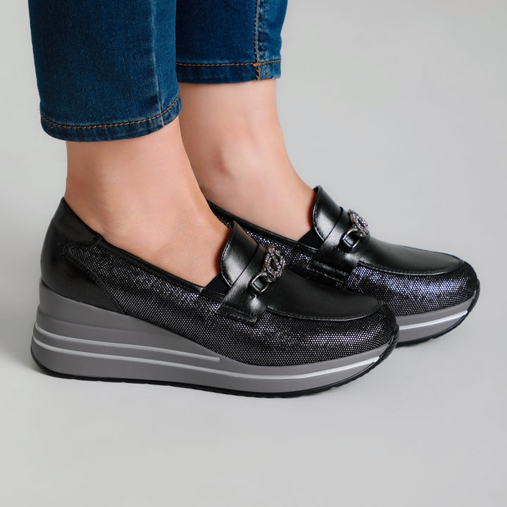 Women's Loafers Featuring Stylish Silver Accents