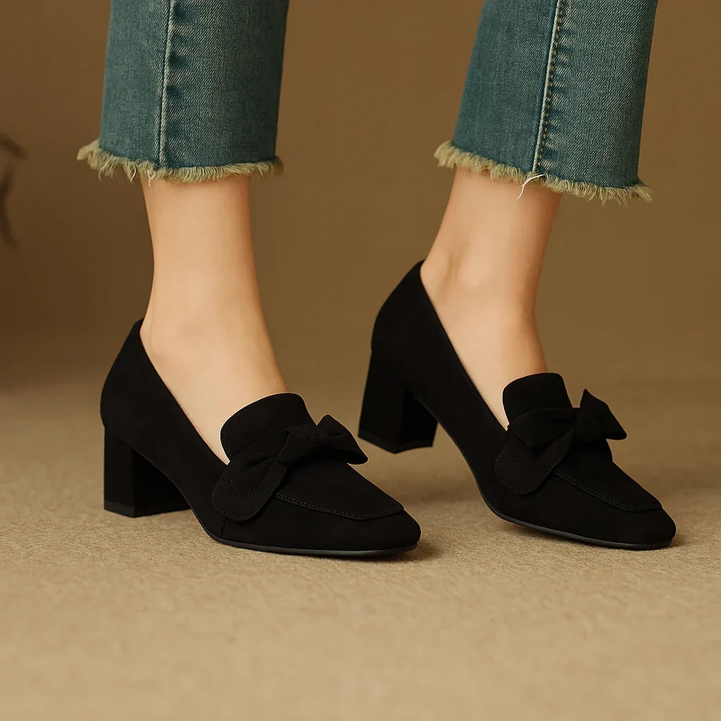 Suede Heels Eragia