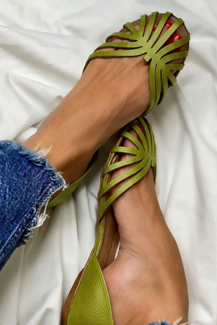 Vitoria - Chic Sandal Footwear