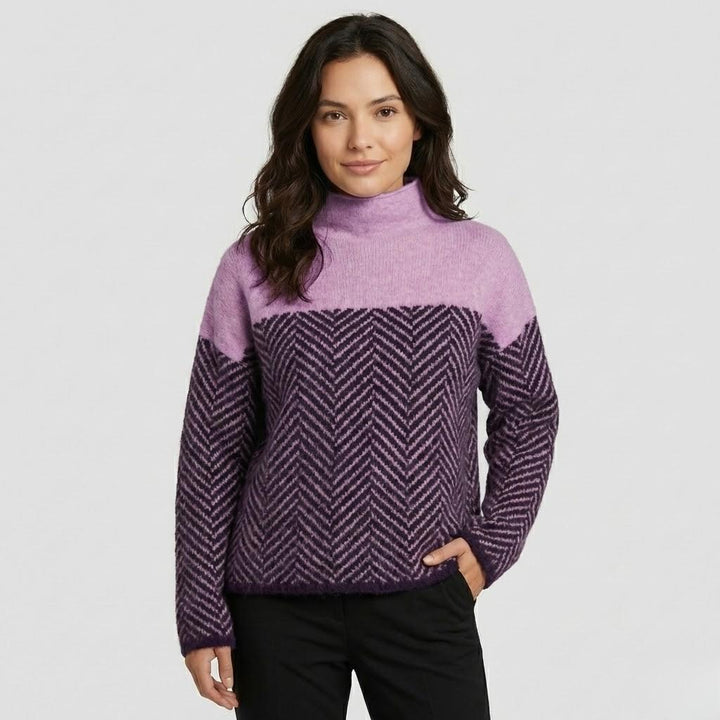 Relaxed Fit Graphic Motif Sweater in Soft Wool Blend Knit
