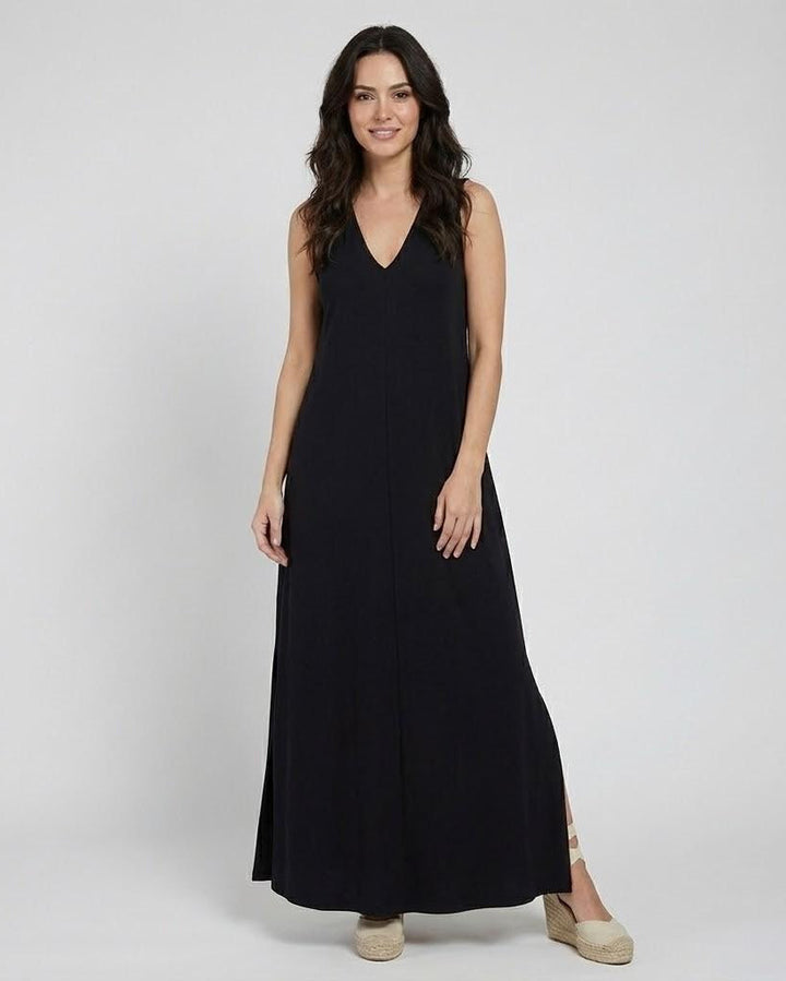 Ľuboslava | Elegant V-Neck Maxi Dress