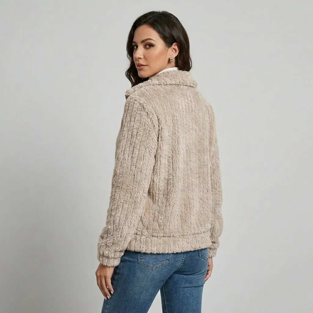Cozy Everyday Coat with a Relaxed Fit