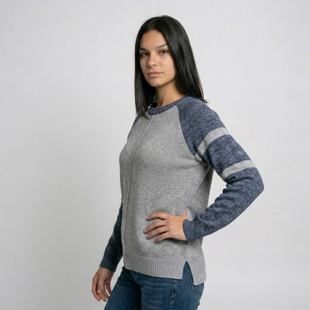 Casual Knitted Sweater with Contrasting Sleeves - Cotton and Polyester Blend