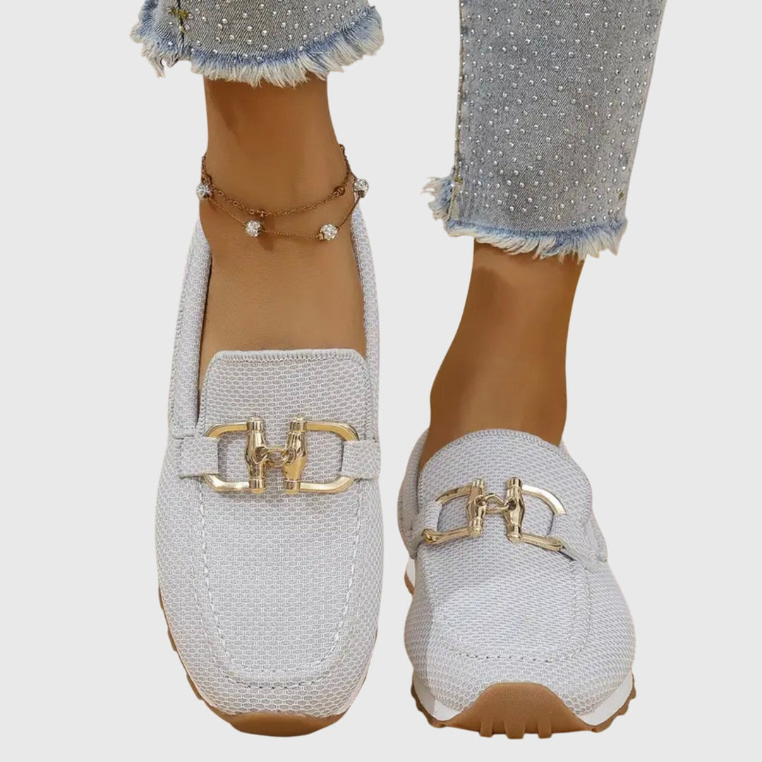 Cozy Sports Sneakers with a Soft, Cushioned Sole