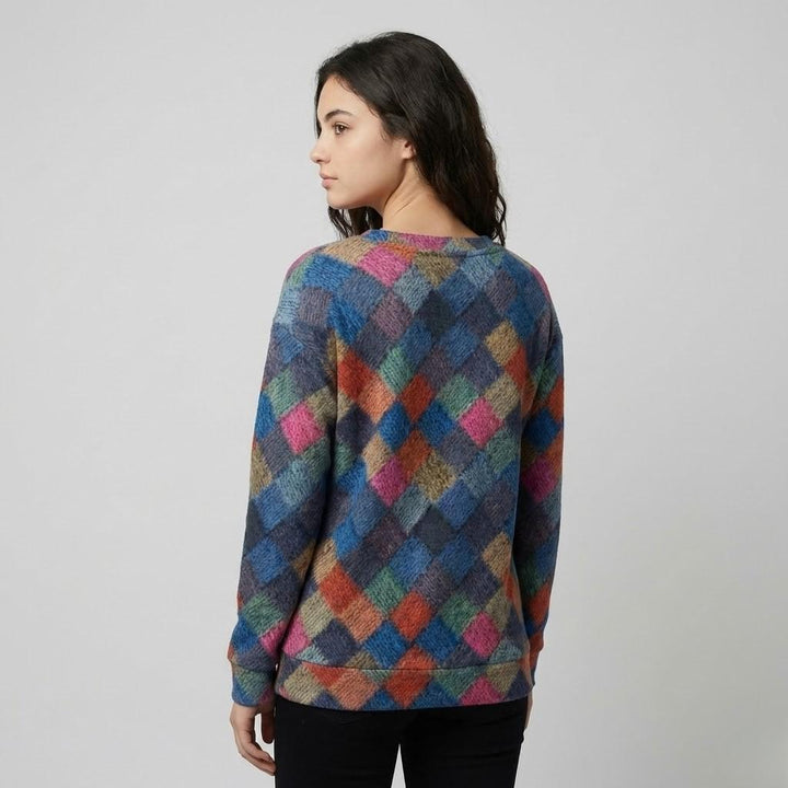 Geometric Pattern Knitted Sweater with Button Closure