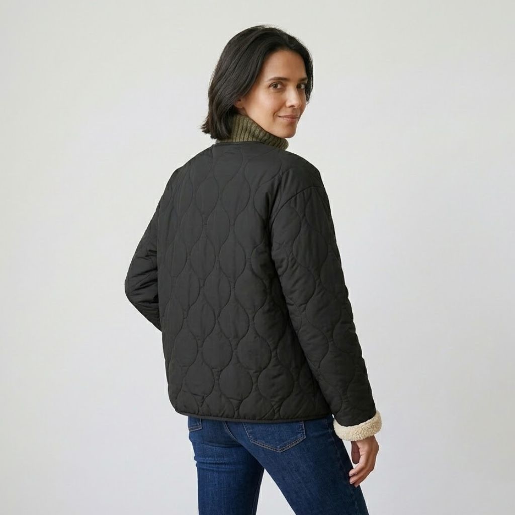 Spacious Quilted Jacket for Daily Comfort