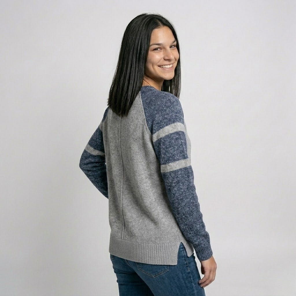 Casual Knitted Sweater with Contrasting Sleeves - Cotton and Polyester Blend