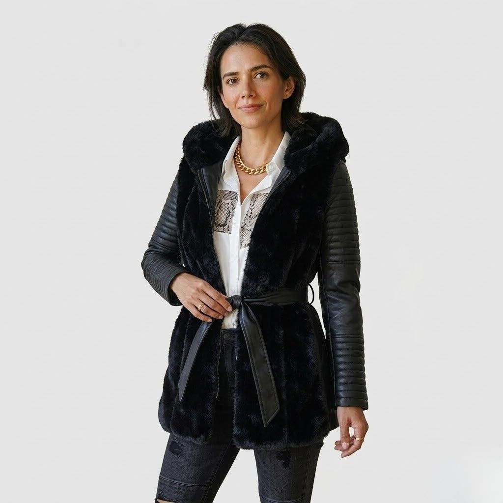 Tailored Jacket with Wide Collar and Customizable Fit