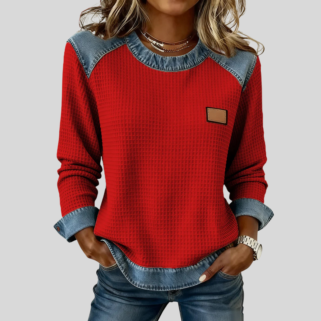 Diede | Athletic Top with Bold Contrast Details