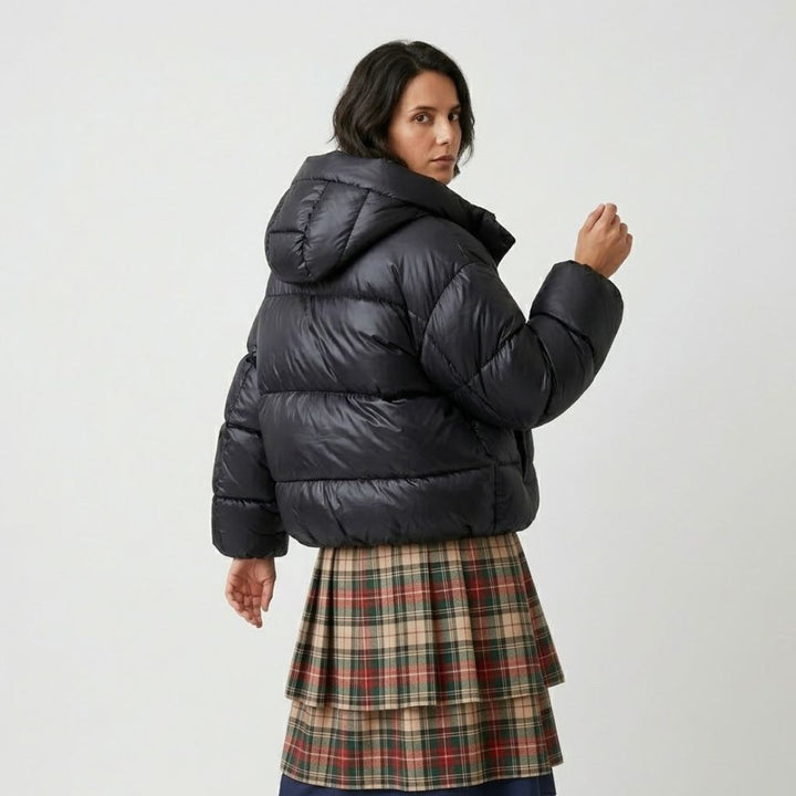 Volume-Enhanced Short Padded Jacket for Chilly Days