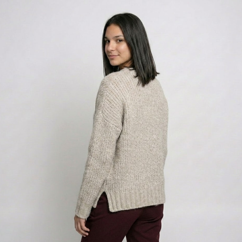 Loose-Fit Knitted Jumper in Acrylic-Polyester Blend with Front Pocket