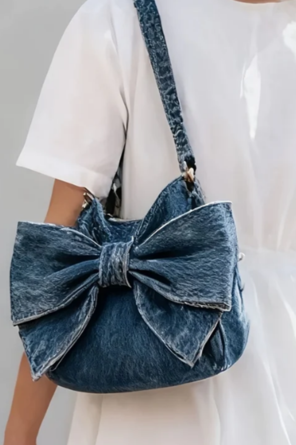 Anita - Vintage Bow-Accent Bag