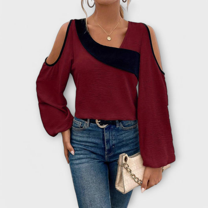 Scarlett - Top with Square Neckline