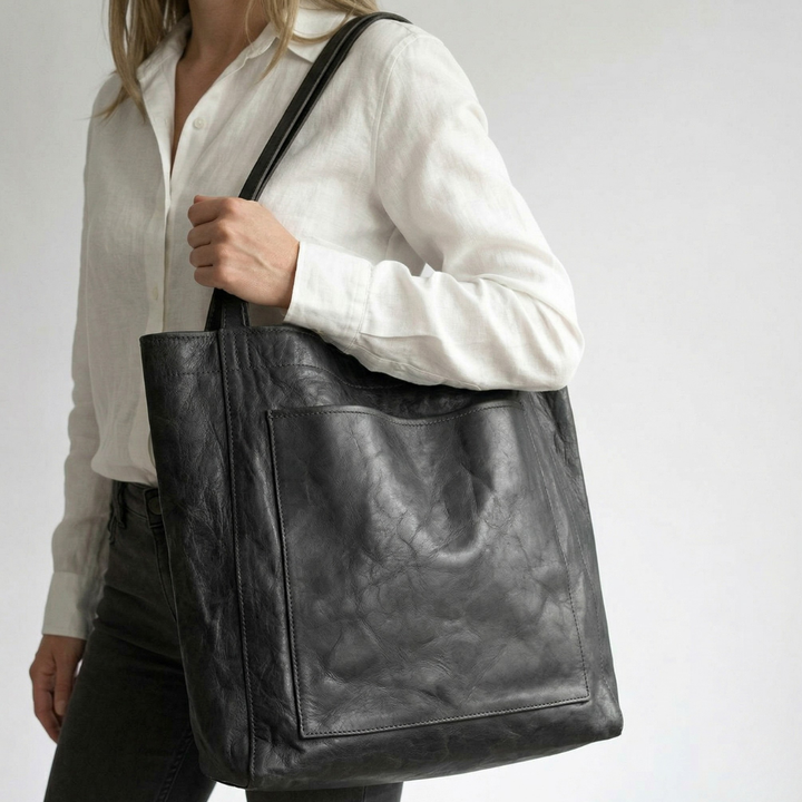 Alexia - Classic Leather Bag