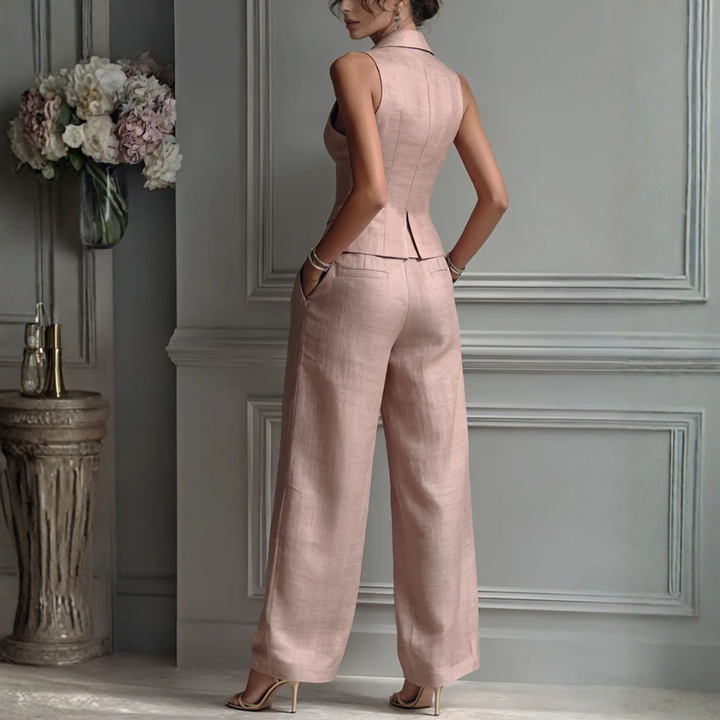 SARA | 2-Piece Set with EM V Decoration