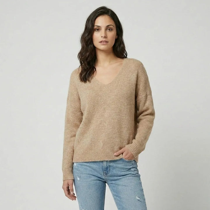 Cozy V-Neck Sweater in a Soft Wool Blend with Relaxed Fit