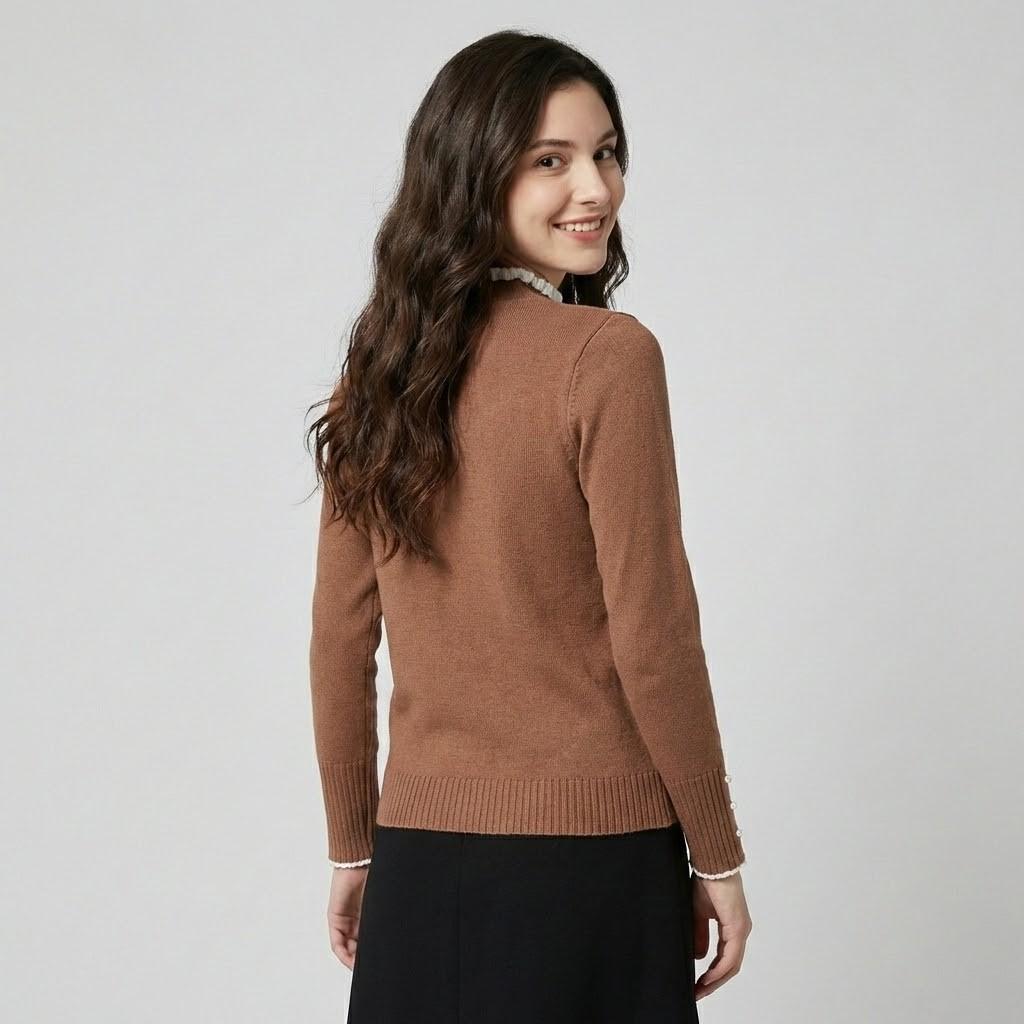 Chic Blouse with Stylish Bow Detail