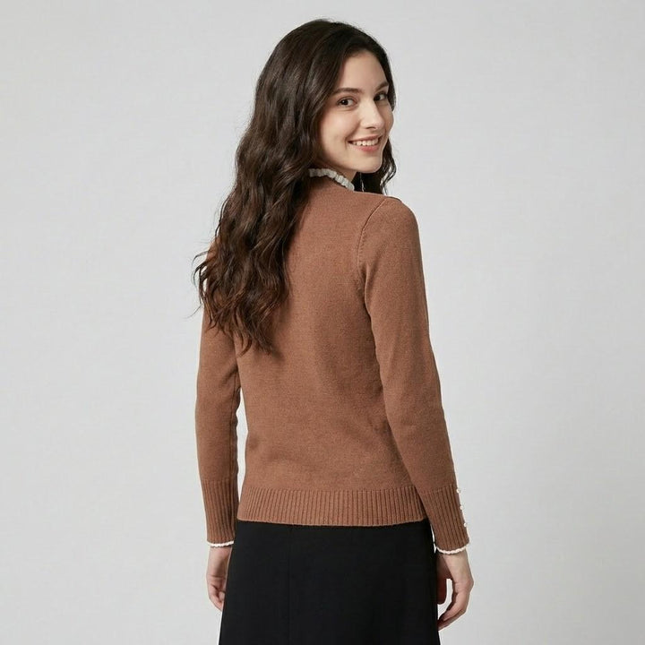 Chic Blouse with Stylish Bow Detail