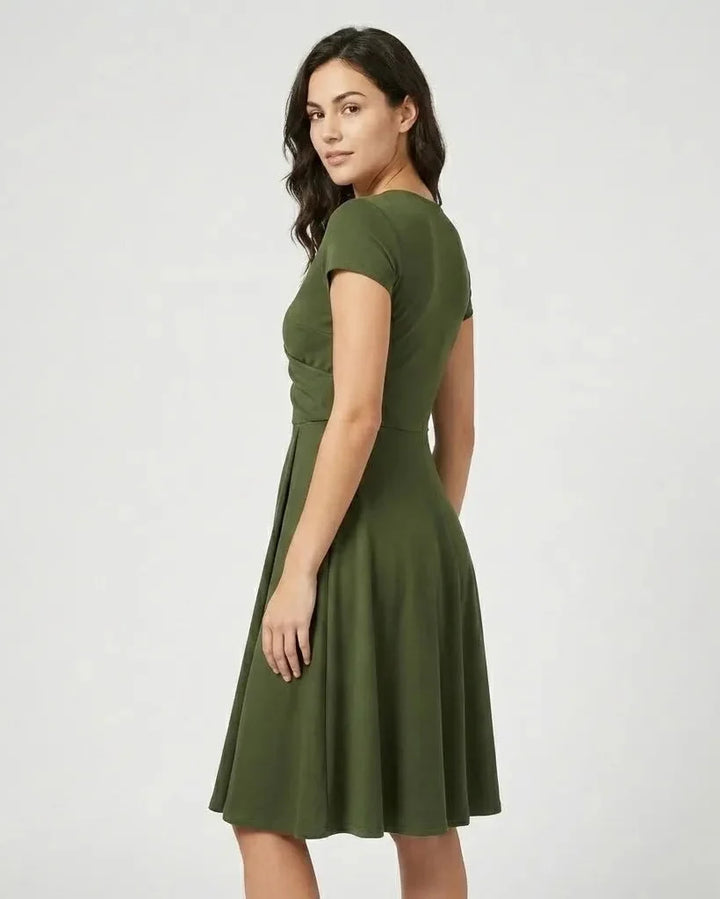 Nikola | V-Neck A-Line Midi Dress