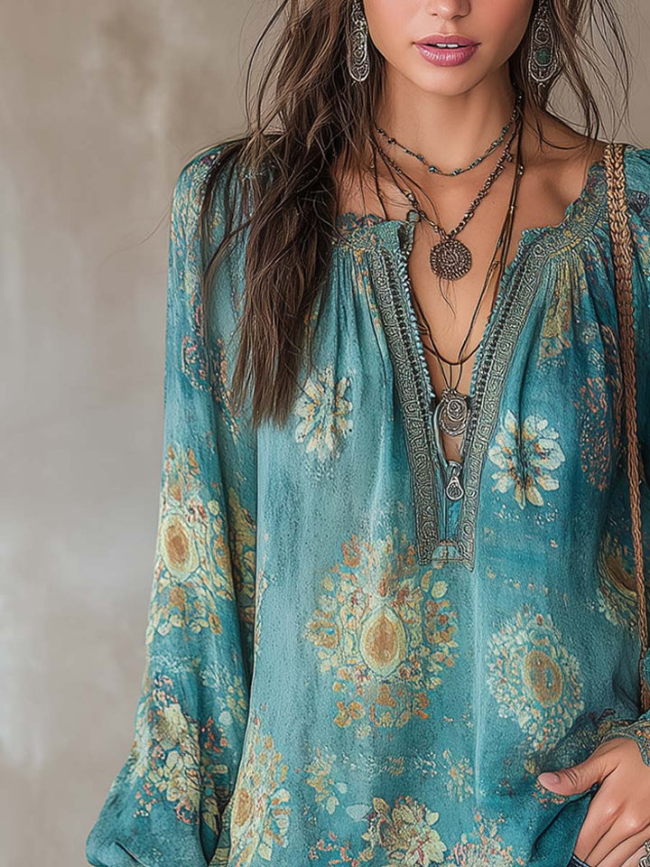 Retro Ethnic Blouse Featuring Floral Lace Accents