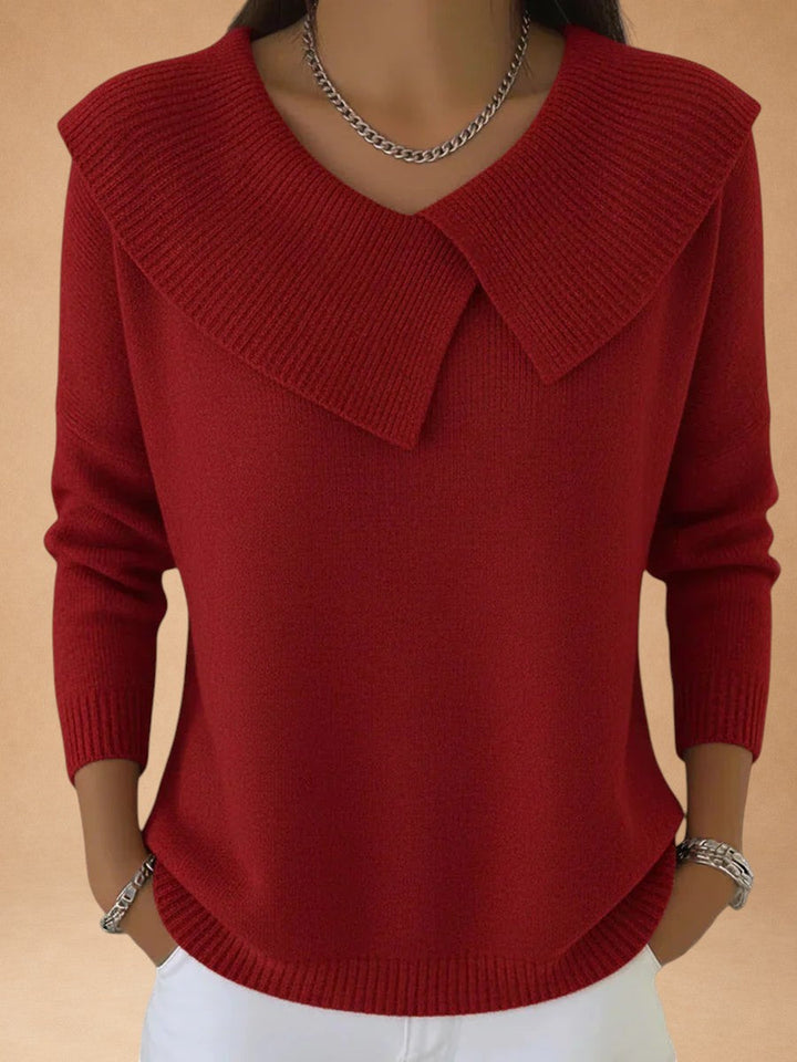 Nikoleta - Warm Sweater with Soft Collar