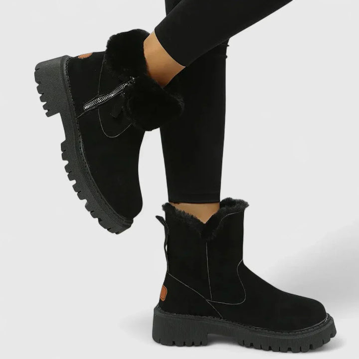 Irini - Comfortable and warm boots with soft lining for everyday elegance