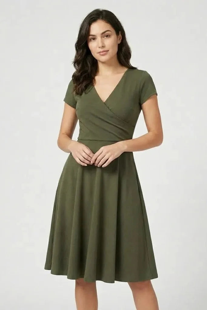 Nikola | V-Neck A-Line Midi Dress