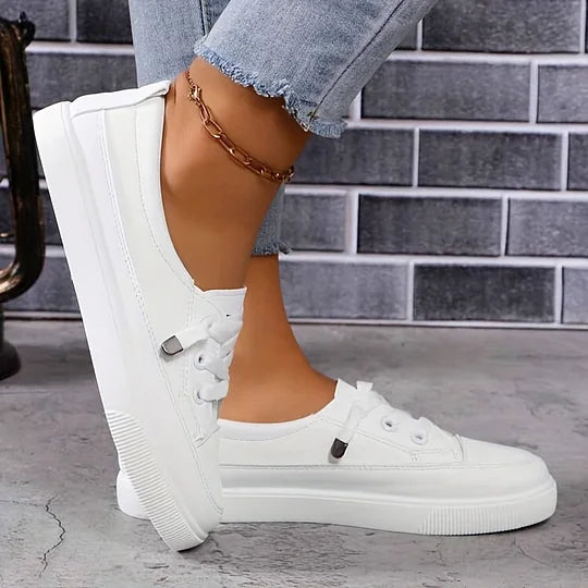 Élyna – Subtle Comfort for Every Step